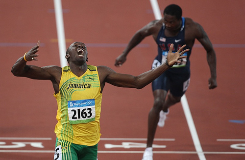 Bolt gostaria de jogar futebol como centroavante do time do seu coração e até chegou a receber convites para ser jogador profissional de críquete - Foto: Deelovely_67/ Licença Creative Commons