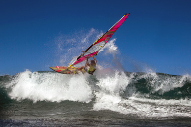 Atleta do windsurfe, Robbie Naish, estará presente na corrida. Foto: Joerg Mitter / Red Bull Content Pool