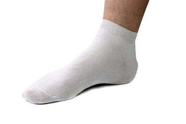 Meias de algodão são essenciais para atletas correrem provas longas. Foto: Indigolotos/ Fotolia