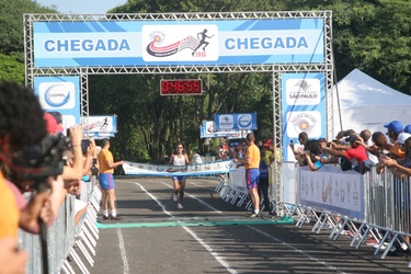 Israel dos Anjos termina a prova muito bem em 46min55. Foto: Ana Gandolfo/ Webrun