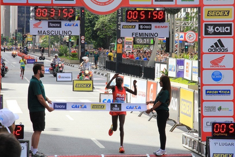 Apesar de reconhecer que forçou demais o ritmo durante a prova, Nancy Kipron conseguiu vencer com relativa folga a São Silvestre 2013 - Foto: Ana Gandolfo/ Webrun.com.br