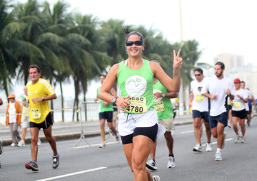 Número de mulheres concluintes foi o que mais cresceu em todas as meias maratonas cariocas - Foto: Mauricio Val/ Divulgação