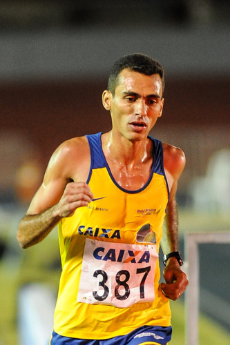 Marílson vai correr no seu ritmo, conforme o plano traçado com Adauto. Foto: Agência Luz/BM&FBOVESPA.