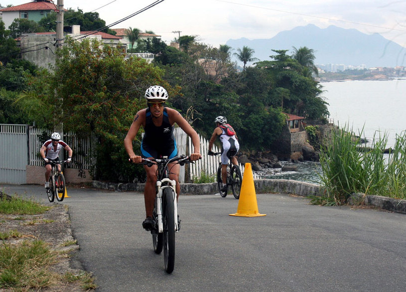 Para a campeã Laura a parte mais difícil foi o trajeto de bike Foto: Divulgação