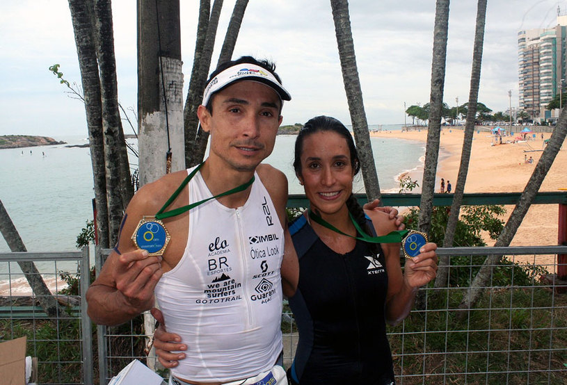 Os campeões do Brasileiro de Cross Triathlon Rodrigo Altafini e Laura Dias Foto: Divulgação