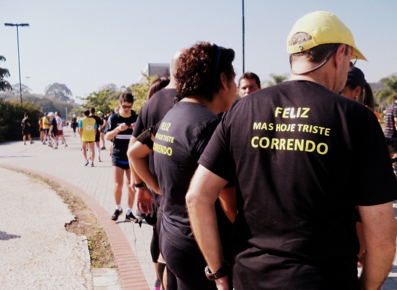 Feliz, mas hoje triste correndo. Foto: Camila Pissolito/Webrun