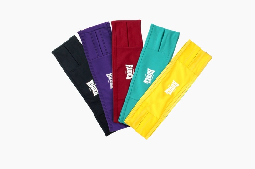 Waist Bag fica fixa na cintura, não balança e não faz volume. Foto: Divulgação