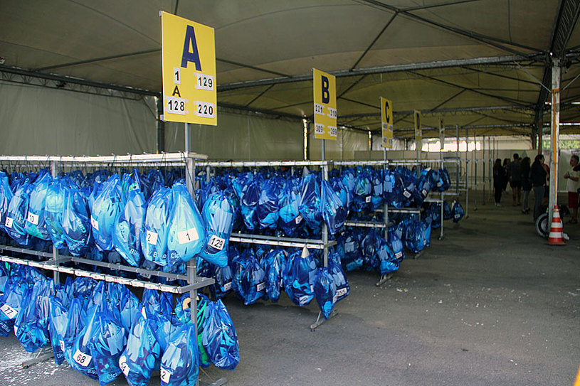 Depois de entregue, as sacolas ficam sob responsabilidade da organização. Foto: Renato Aranda/ Webrun