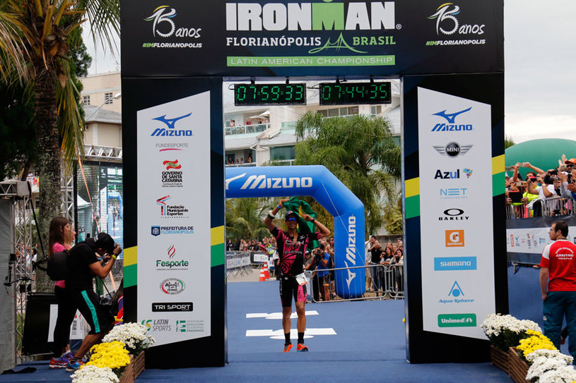 Igor se tornou o primeiro sul-americano a terminar um Ironman sub oito horas Foto: Alexandre Koda/Webrun