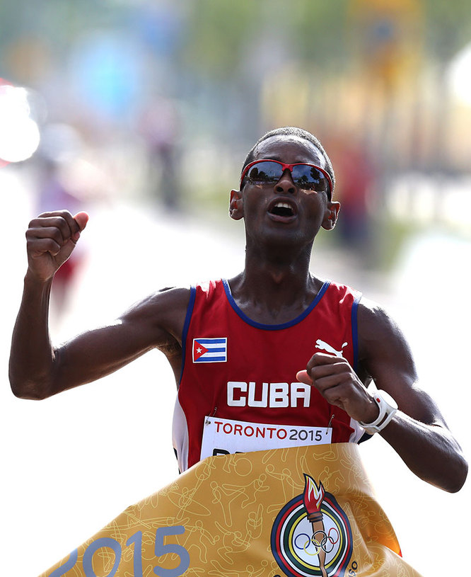 O cubano Richer Perez teve a melhor estratégia. Foto: Rodolfo Buhrer/ la Imagem/ Fotoarena