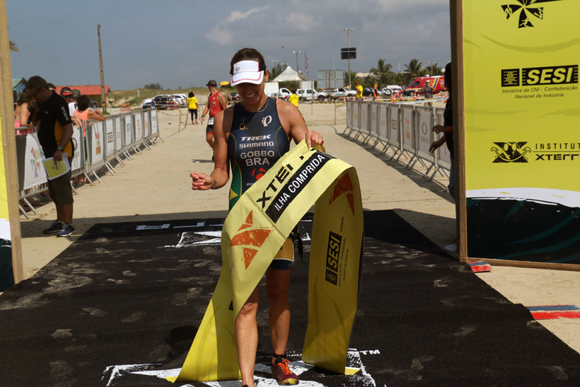 Sabrina quase alcançou a campeã. Foto: Alexandre Koda/ Webrun