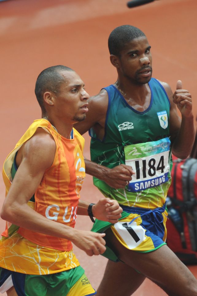 Odair foi ouro nesta prova no Pan do Rio de Janeiro (foto: Diculgação/ CPB)