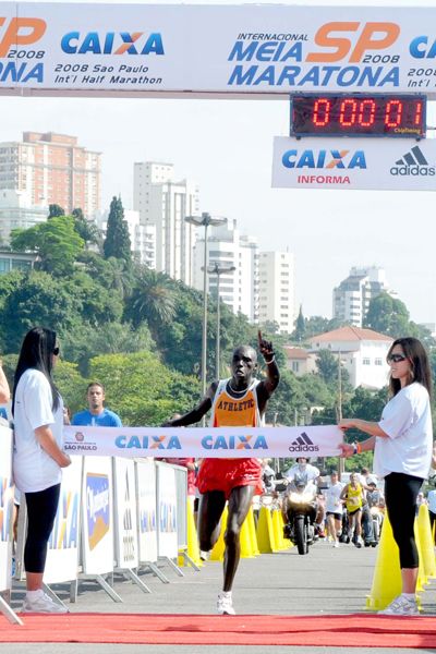 Os estrangeiros terão restrições a partir do dia 15 de fevereiro (foto: Sérgio Shibuya/ ZDL)