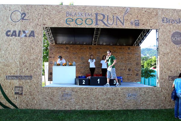 A Eco Run incentiva a conscientização ambiental e social (foto: Maurício Val/VIPCOMM)