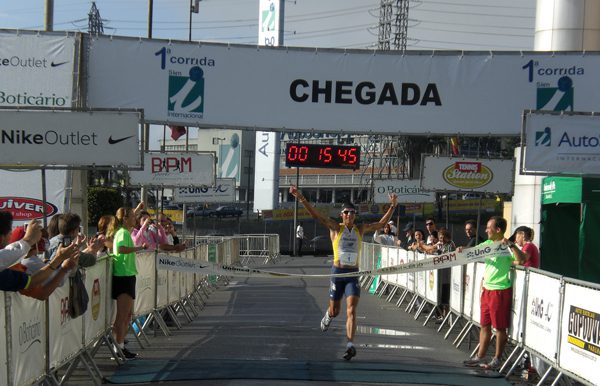 Bastos coleciona vitórias na carreira (foto: Renata S. Bastos/ Divulgação)