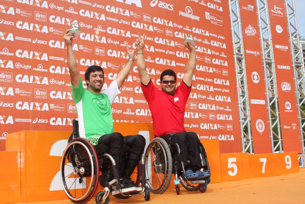 Eduardo e Aranha representarão o Brasil no Mundial de Handbike (foto: Alexandre Koda/ www.webrun.com.br)