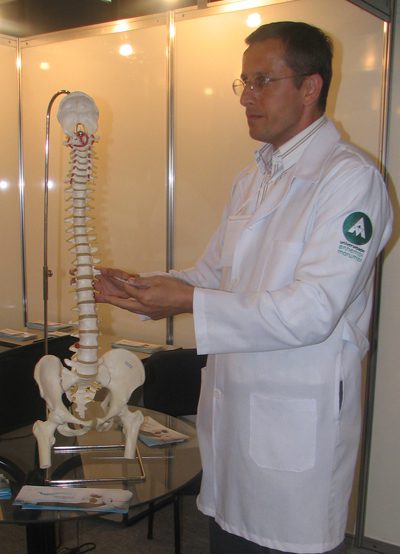 Especialistas explicam e ajudam a diagnosticar a lombalgia (foto: Alexandre Koda/ www.webrun.com.br)