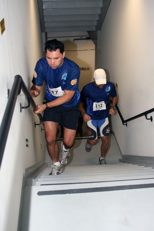 Os corredores subirão 38 andares (foto: Alexandre Koda/ www.webrun.com.br)