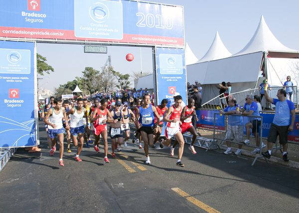 Clima seco e quente marcam o circuito de Corrida e Caminhada Longevidade em Rio Preto (foto: Divulgação)