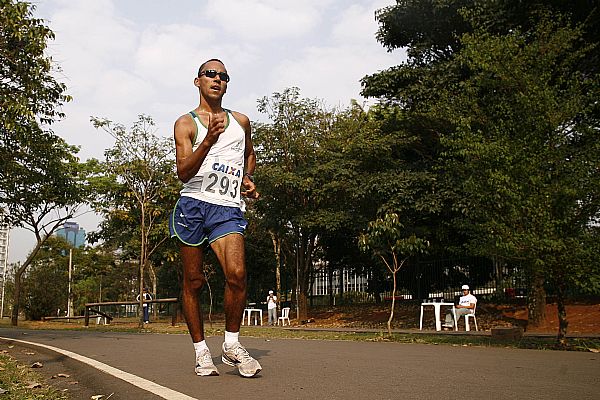Mário foi o mais consistente durante a prova (foto: Marcelo Ferrelli/CBAt)