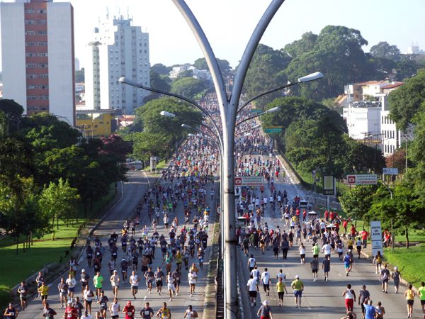 A prova reuniu cerca de oito mil pessoas (foto: Marcos Viana Pinguim)