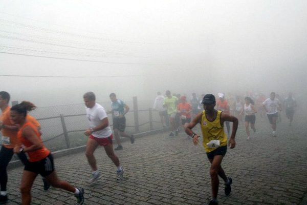 Os campeões foram José Virginio e Luzia Aluízio (foto: Corridas de Montanhas/divulgação)