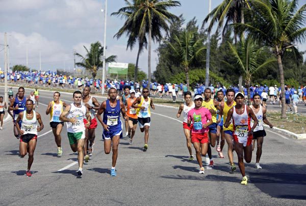 A largada da etapa de Fortaleza (CE) do Circuito Caixa será em frente ao Hotel Marina Park às sete horas (foto: Tico Utiyama/adorofoto)