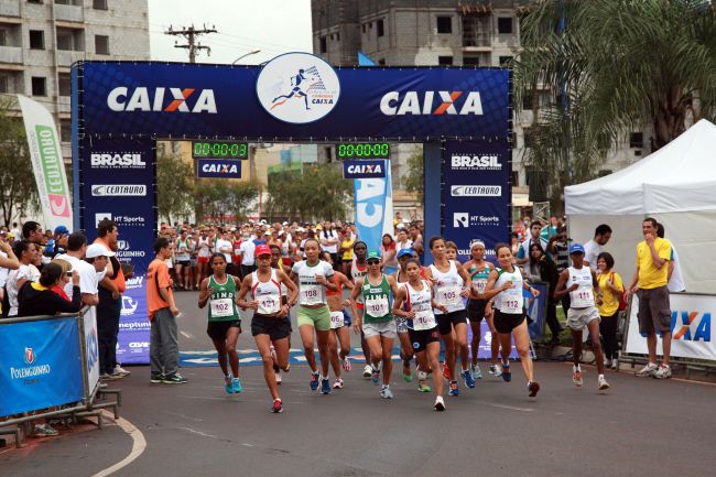 Clima esteve propício para a corrida (foto: Luiz Doro/ adorofoto)