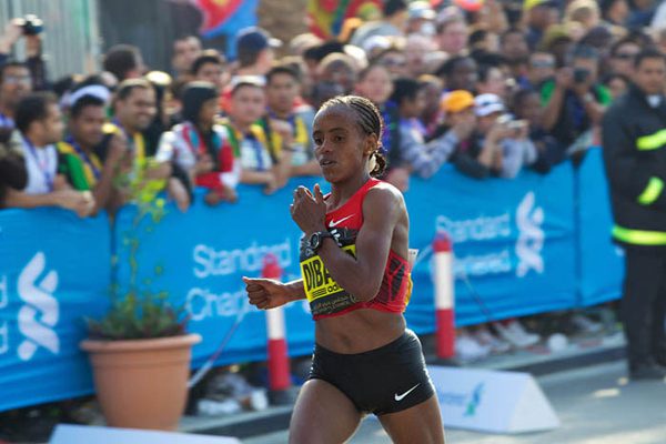 Kabuu foi a vice-campeã da prova de Dubai (foto: Ing Miami Marathon/ divulgação)