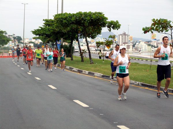 Meia Maratona Internacional de Floripa espera receber mais de 2000 atletas (foto: Alexandre Koda/www.webrun.com.br)