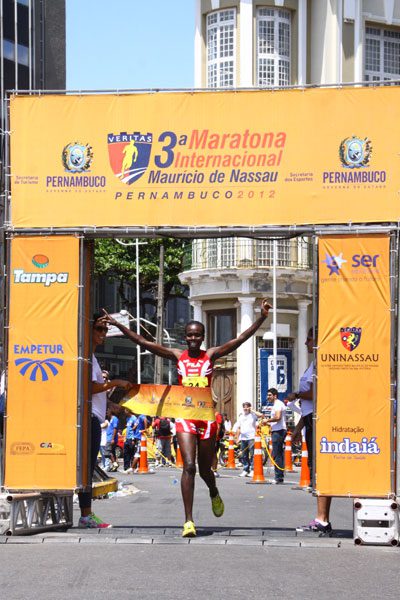Sevrey foi a campeã em Recife (foto: Paulo Gomes#8260; www.webrun.com.br)