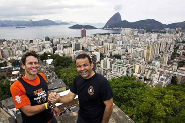 Fonseca e Silva acreditam que a corrida pode ajudar a trazer paz às comunidades carentes (foto: Márcio Rodrigues/ Divulgação)