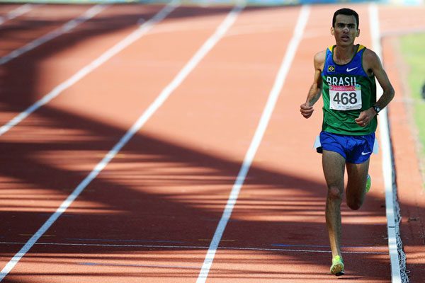 Marilson foi eleito o atleta do ano CBAt (foto: Wagner Carmo/ Divulgação CBAt)