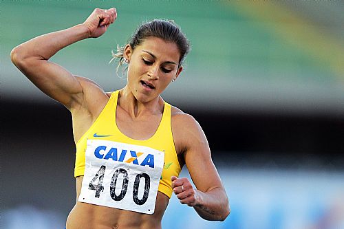 Ana Cláudia segue absoluta em 2013 (foto: Wagner Carmo/ CBAt)