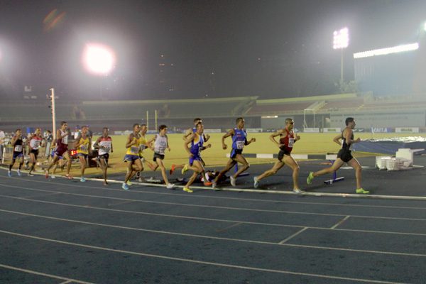 Briga nos 1.500m se concentrou entre atleta do Pinheiros e chileno (foto: Renato Aranda/ Webrun.com.br)
