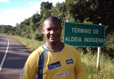 Carlos Dias enfrentou trecho com aldeia indígina e garimpeiros (foto: Arquivo pessoal)