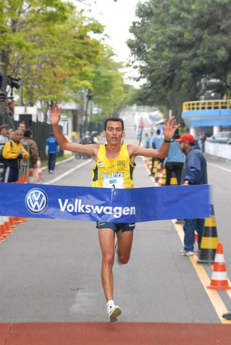 Marílson foi o camepão no masculino (foto: Divulgação)