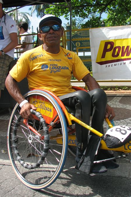 Motorzinho foi o campeão na categoria cadeirante (foto: Donata Lustosa/ www.webrun.com.br)