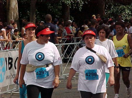 ... e além da corrida conta com Caminhada (foto: Harry Thomas Jr Arquivo WebRun)
