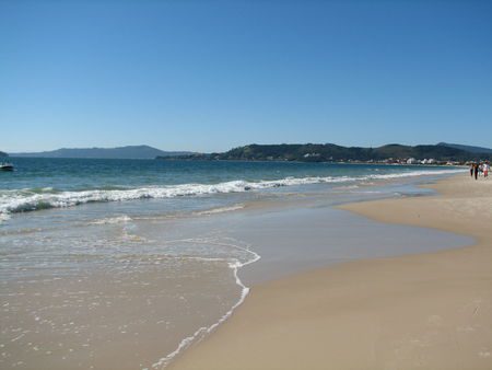 Floripa possui belas praias (foto: Donata Lustosa/ www.webrun.com.br)