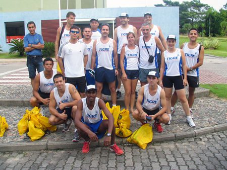 Equiipe Tigre está pronta (foto: Alexandre Koda/ www.webrun.com.br)