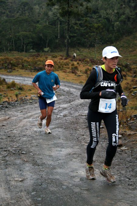 Débora Simas vai enfrentar Volta à Ilha sozinha (foto: Alessandro Prette/ Divulgação)