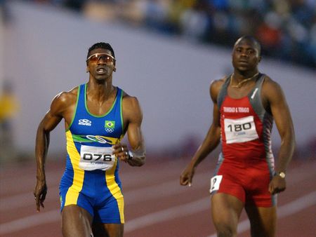 André Domingos bronze nos 200m (foto: Wander Roberto)