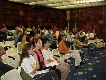 Plateia participativa (foto: Harry Thomas Jr.)