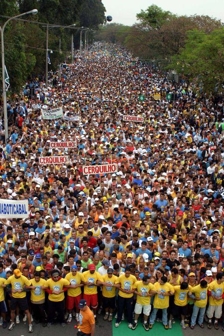 Largada da prova em 2003 (foto: Divulgação)