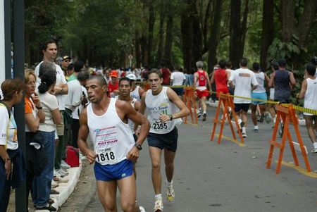 Prova do Barro Branco é disputada na Zona Norte de São Paulo (foto: André Chaco/ WebRun)