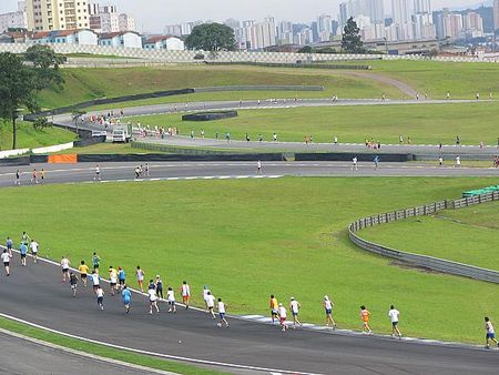 A prova acontece no autódromo de Interlagos (foto: Harry Thomas Jr/ WebRun)
