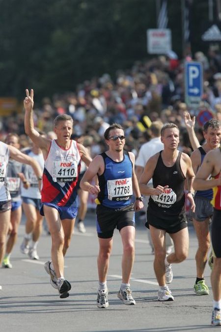 Berlim reúne corredores de diversas nacionalidades (foto: Divulgação SCC-running)