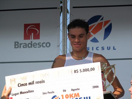 Franck participa da Meia do Rio  mas visa o Pan (foto: Donata Lustosa/ www.webrun.com.br)