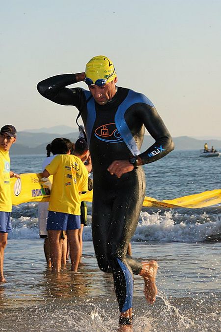 Galindez durante o Ironman do Brasil (foto: André Chaco/ www.webrun.com.br)